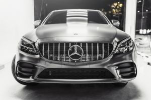 C-Class W205 2019+ Gt Style Chrome/Black Grille With Camera Hole