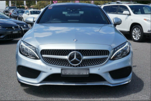 C-Class W205 Gt Style Diamond Black Grille With Camera Hole