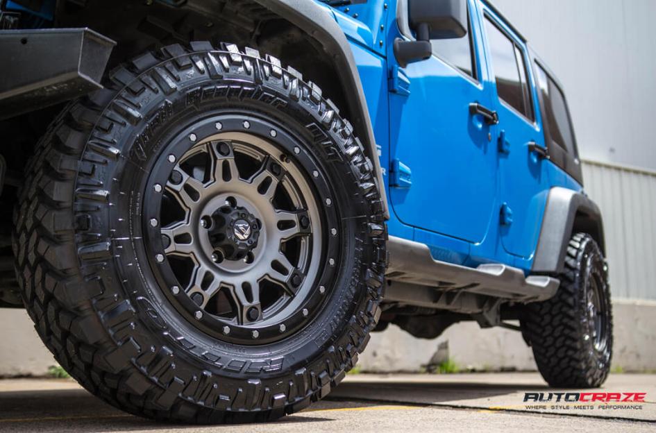 JEEP WRANGLER HOSTAGE III MATTE ANTHRACITE WITH BLACK RING