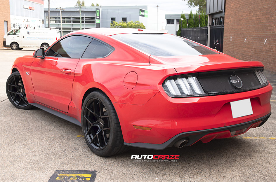 FORD MUSTANG AMERICAN RACING AR924 CROSSFIRE SATIN BLACK