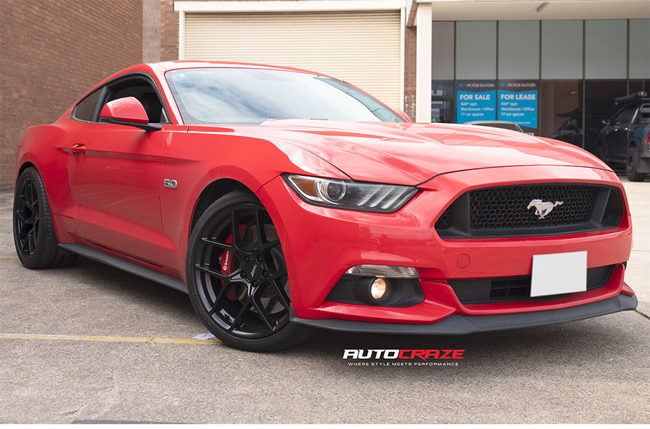 FORD MUSTANG AMERICAN RACING AR924 CROSSFIRE SATIN BLACK