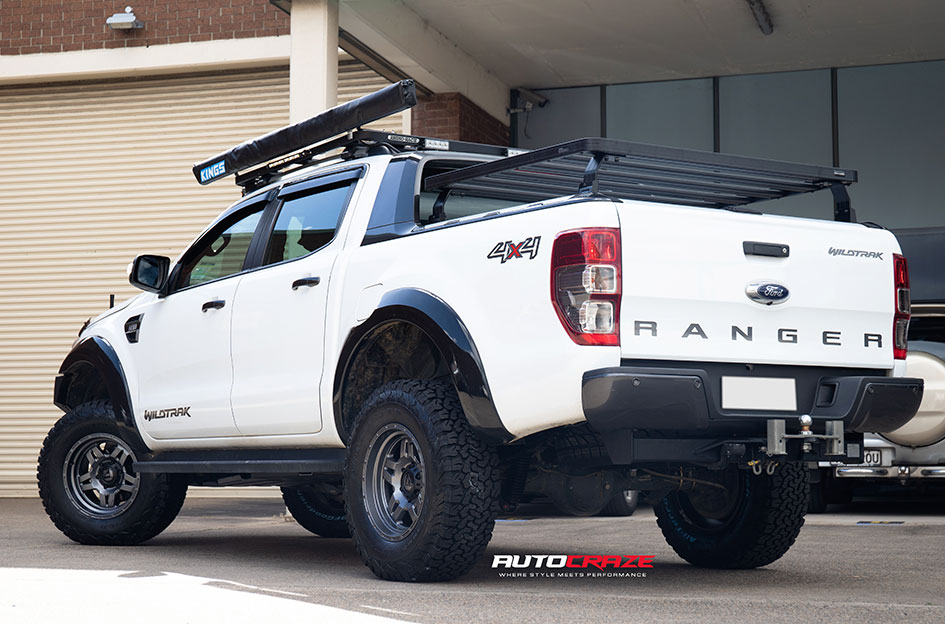 https://www.autocraze.com.au/pub/media/gallery_image/Ford-Ranger-Fuel-Wheel-Back-Gallery-04-11-22.jpg