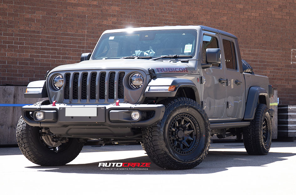 JEEP GLADIATOR BLACK RHINO CALICO MATTE BLACK