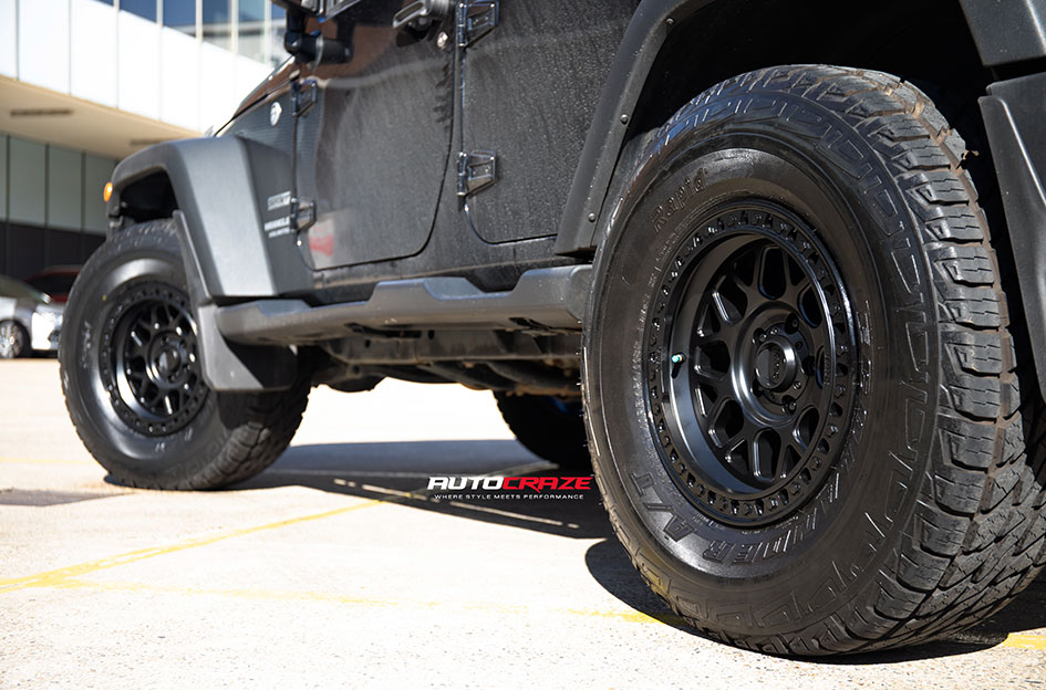 JEEP WRANGLER KMC GRS SATIN BLACK