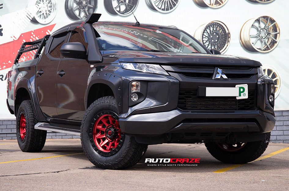 MITSUBISHI TRITON FUEL COVERT CANDY RED