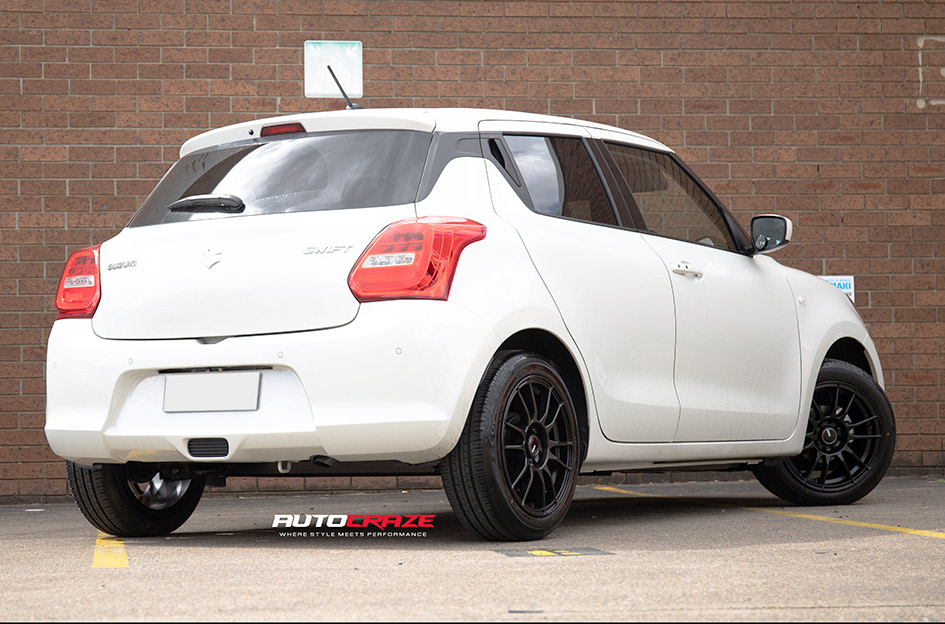 SUZUKI SWIFT KING CIRCUIT SATIN BLACK