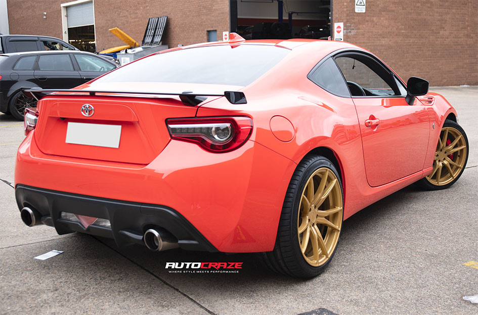 TOYOTA 86 KOYA SF06 GLOSS BRONZE