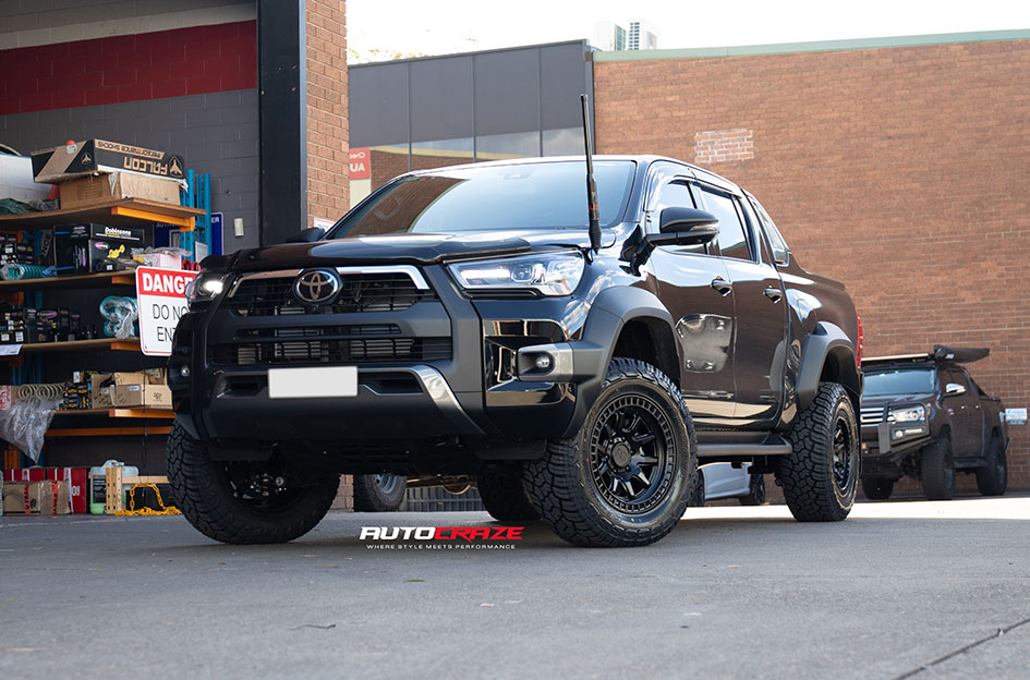 TOYOTA HILUX BLACK RHINO CALICO MATTE BLACK