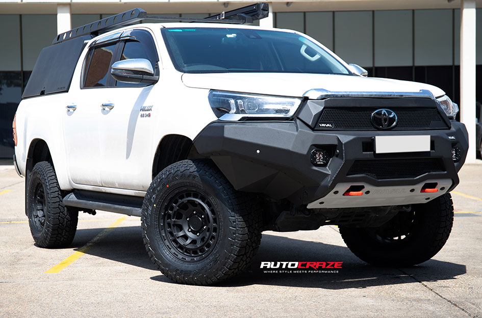 TOYOTA HILUX BLACK RHINO CHAMBER MATTE BLACK