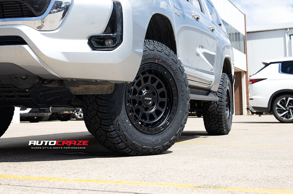 TOYOTA HILUX ROH ASSAULT MATT BLACK