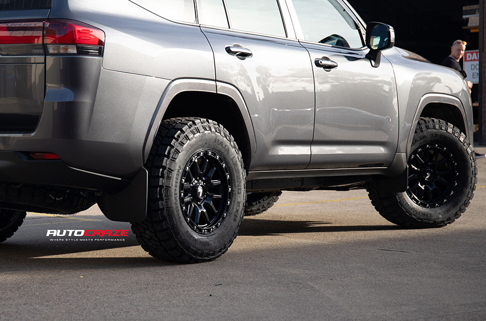 TOYOTA LANDCRUISER 300 SERIES LENSO MARVEL SATIN BLACK