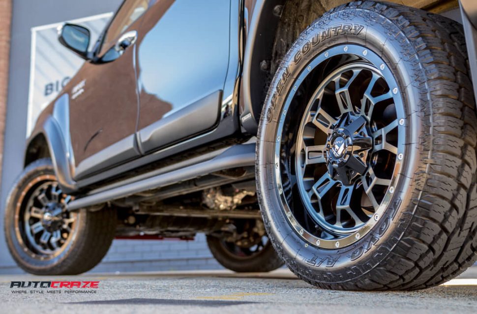 Toyota Hilux Wheels | Toyota Hilux Rims and Tyres Packages | Autocraze ...