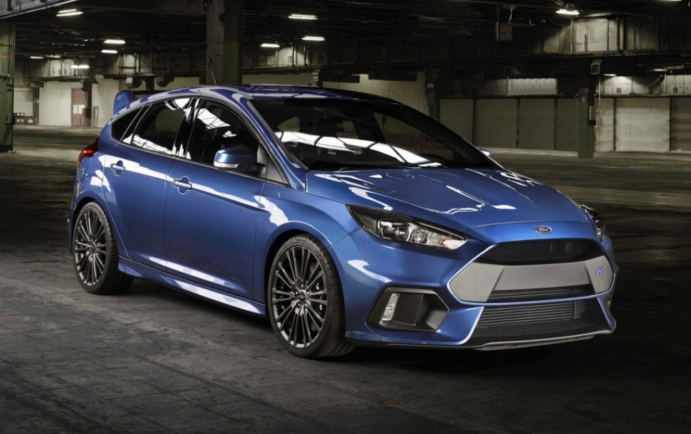 Ford Focus | The New 2016 RS | AutoCraze | Autocraze 1800 099 634