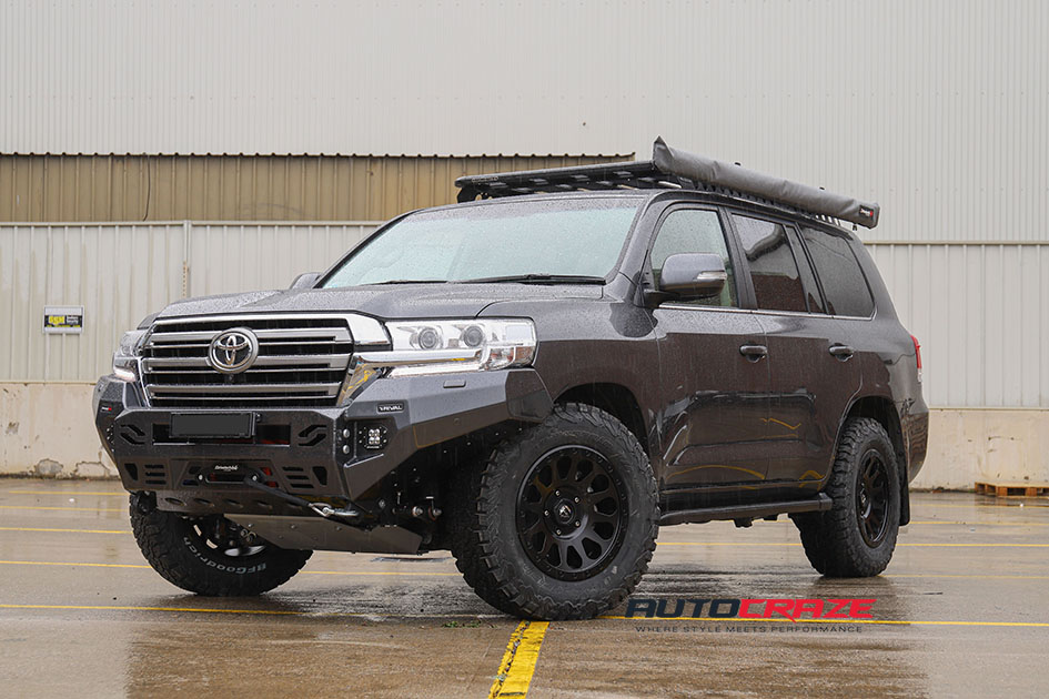 toyota land cruiser 200 series bull bar