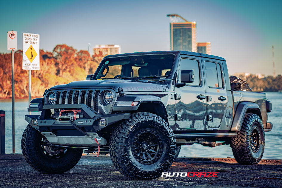 Jeep-Gladiator-Fuel-Covert-Wheels-Front-Shot-Gallery-August-2021