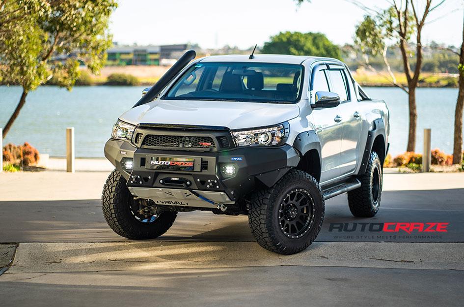 TOYOTA HILUX 4WD CALIBRE SATIN BLACK 1559279744 | Car gallery|- Auto Craze