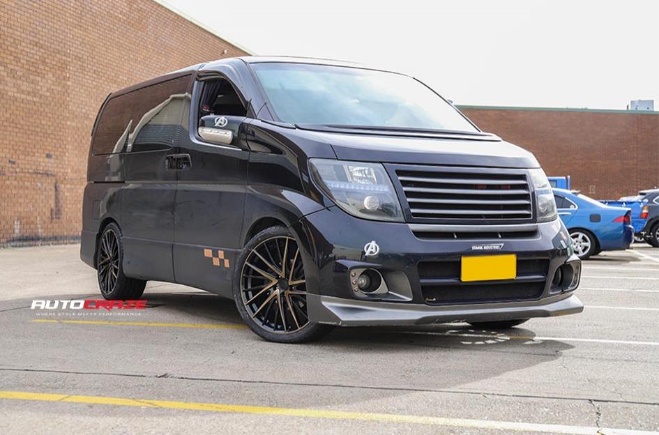 nissan elgrand lifted