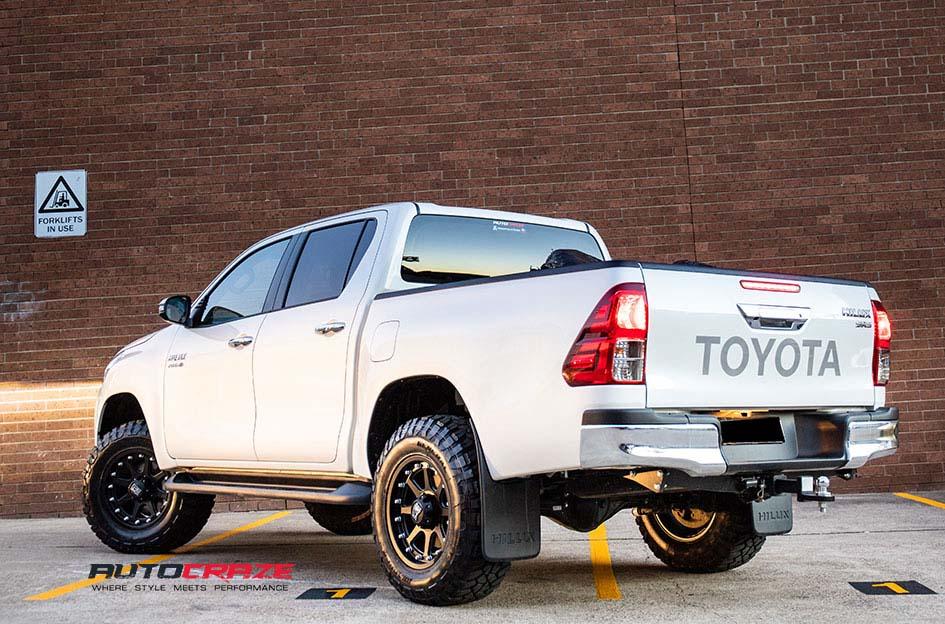 TOYOTA HILUX 4WD ADDICT MATTE BLACK 1531196820 | Car gallery|- Auto Craze